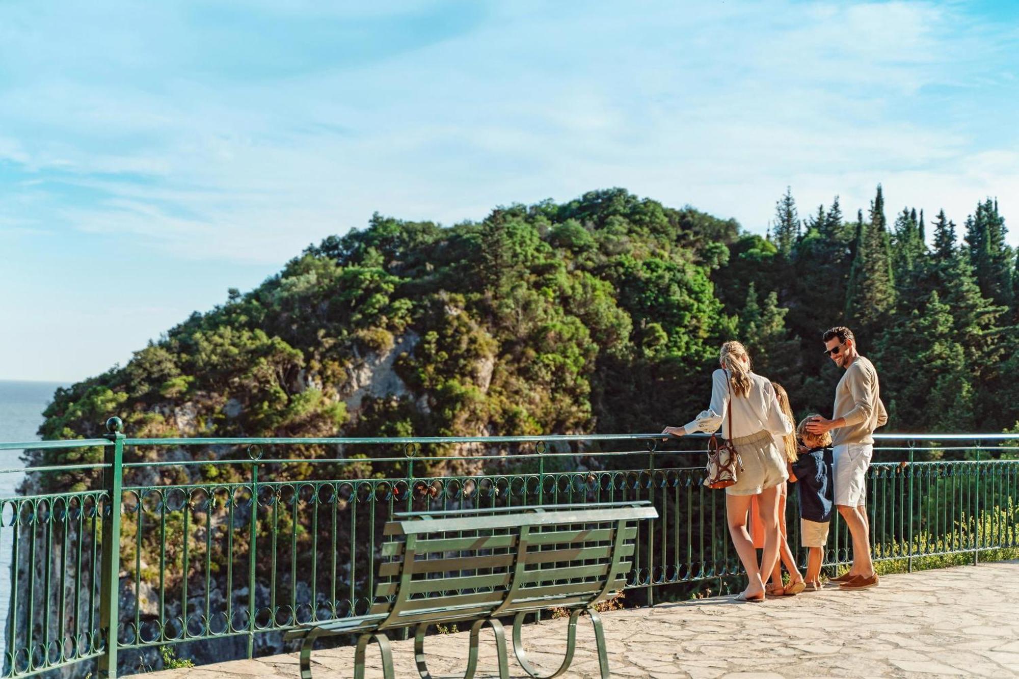 Ikos Odisia Hotel Corfu  Buitenkant foto