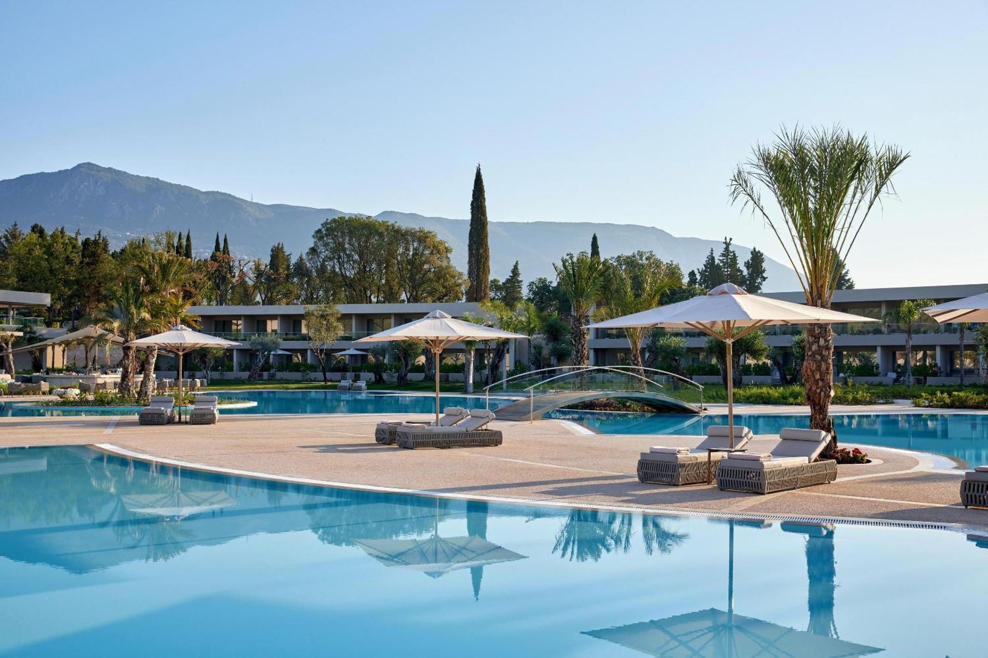 Ikos Odisia Hotel Corfu  Buitenkant foto